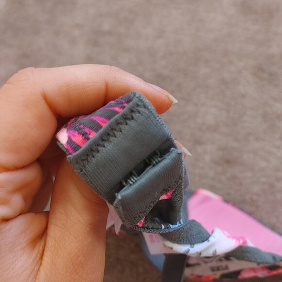 Victorias Secret Pink Size 32B Wear Everywhere Push Up Floral Beachy Hawaii Vaca - Picture 4 of 10